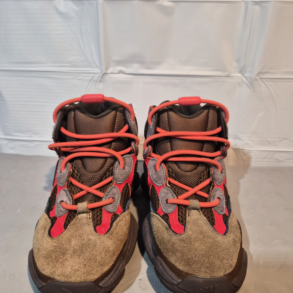 Youth Adidas Yeezy "Sumac" 500 Size 6.5 - Picture 2 of 6